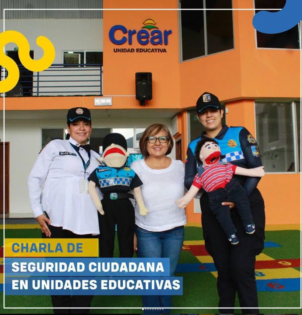 Campus moderno de Crear Innovation School